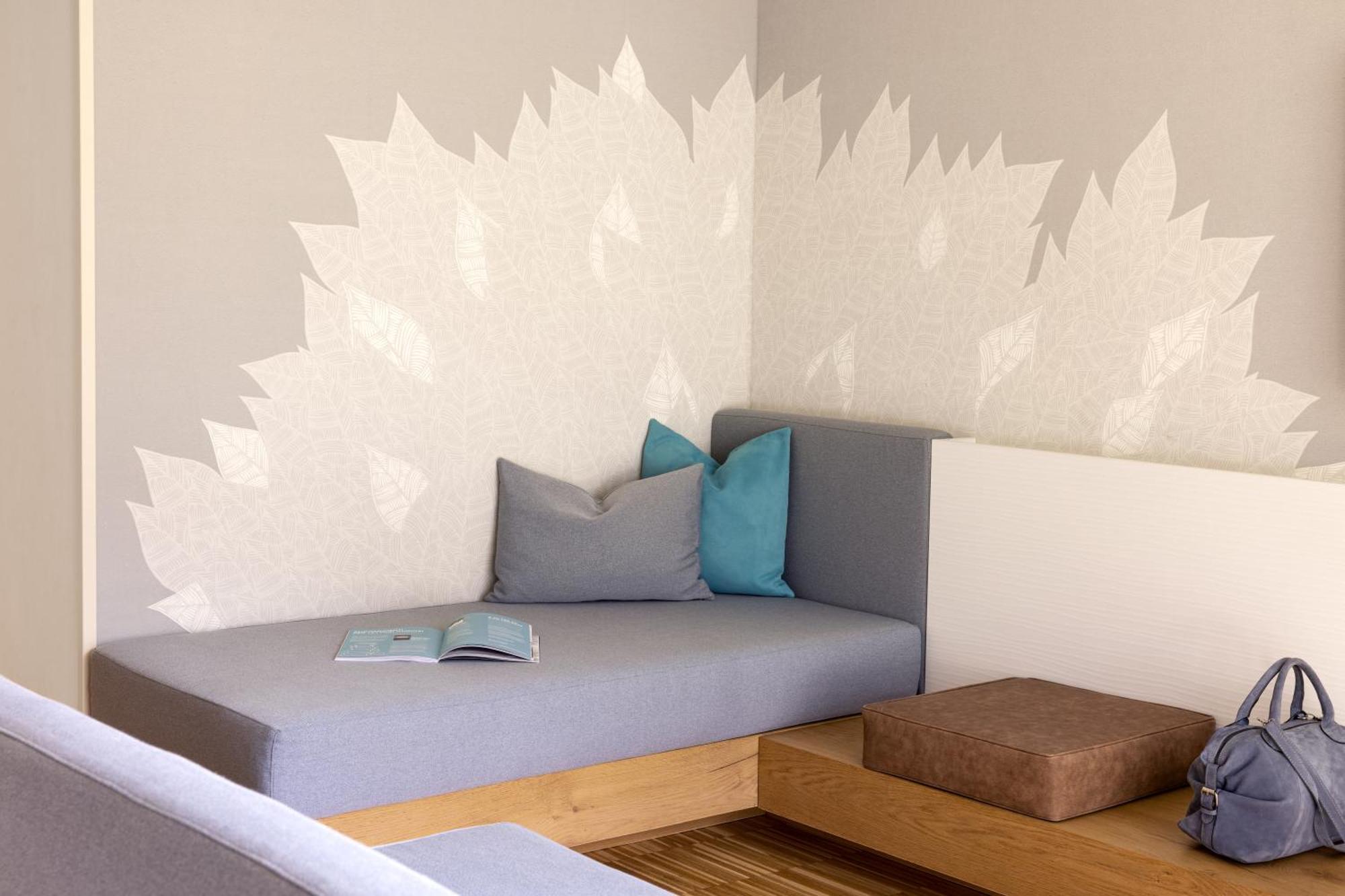 Astoria Hotel 4*