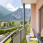 Astoria Resort